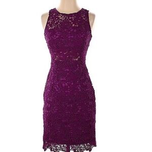 ML Monique Lhuillier
Mulberry Lace Sheath Dress size 8